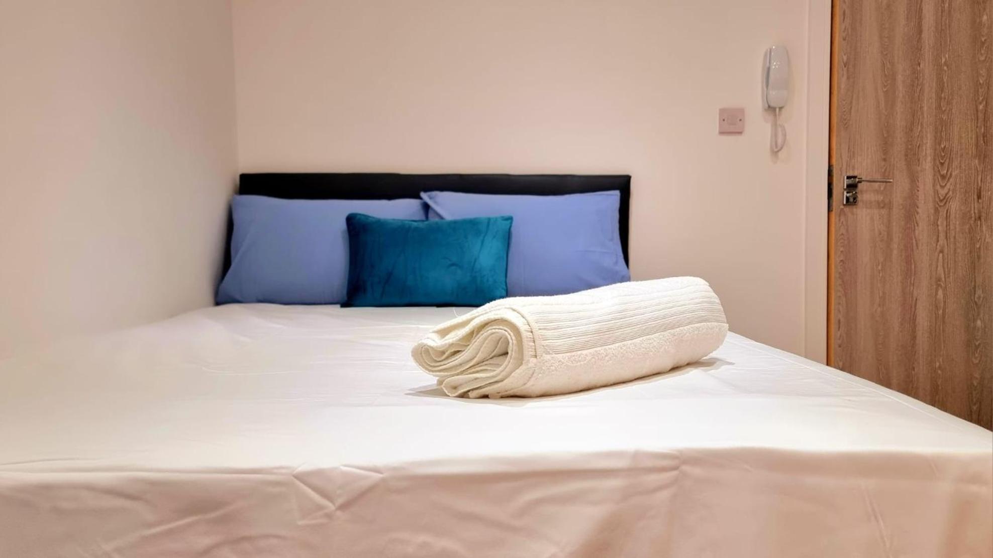 Brand New Collection Of Studios Close To Tube Station Londyn Zewnętrze zdjęcie